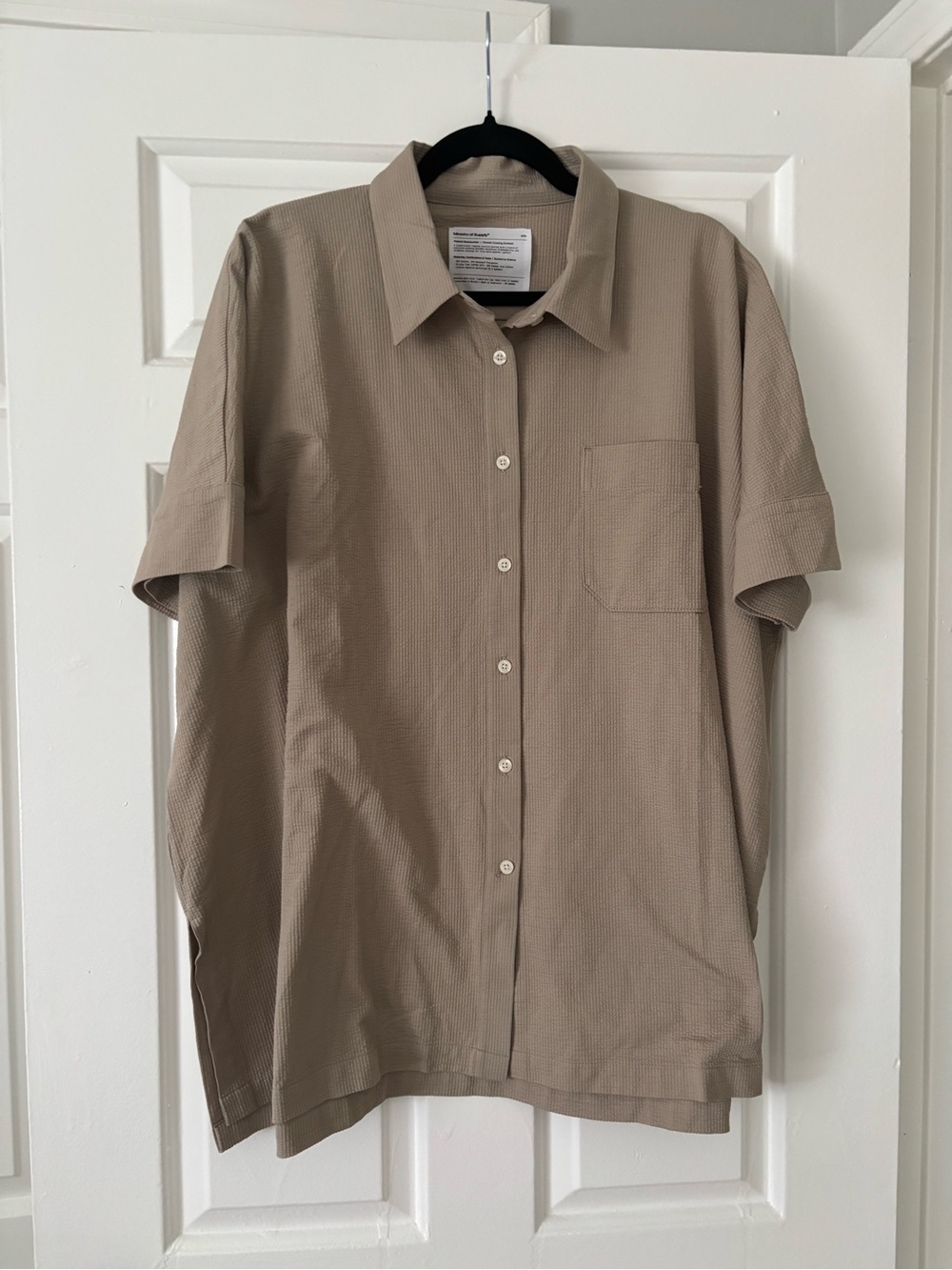 Ministry of Supply Short-Sleeve Button-Down Shirt in Taupe - XXL - NWOT - Picture 2 of 6